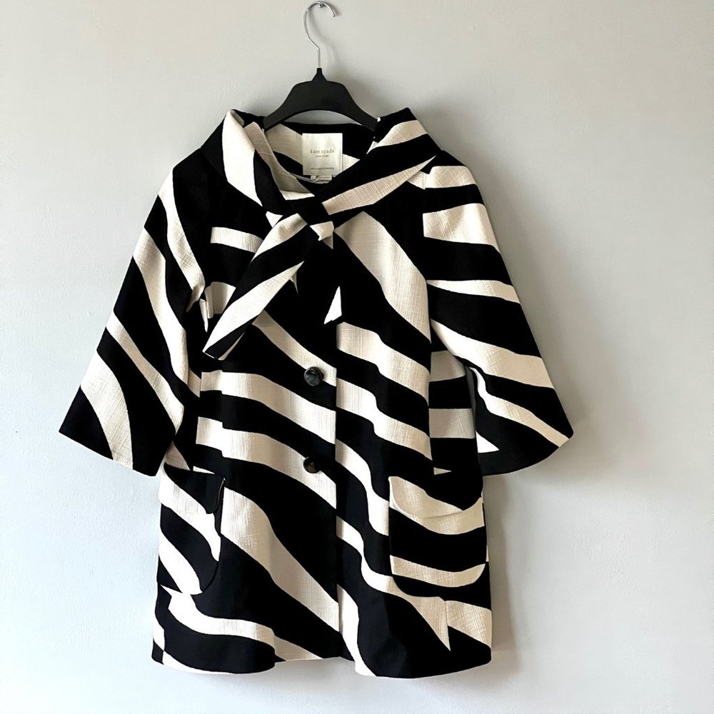 New with Tags!!  Kate Spade Madeline Mona Coat - size L